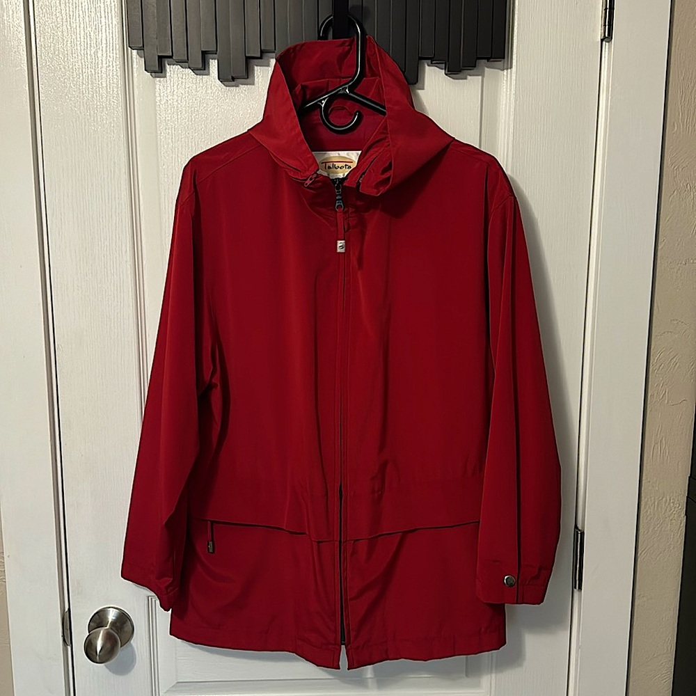TALBOTS _ coat ❤️